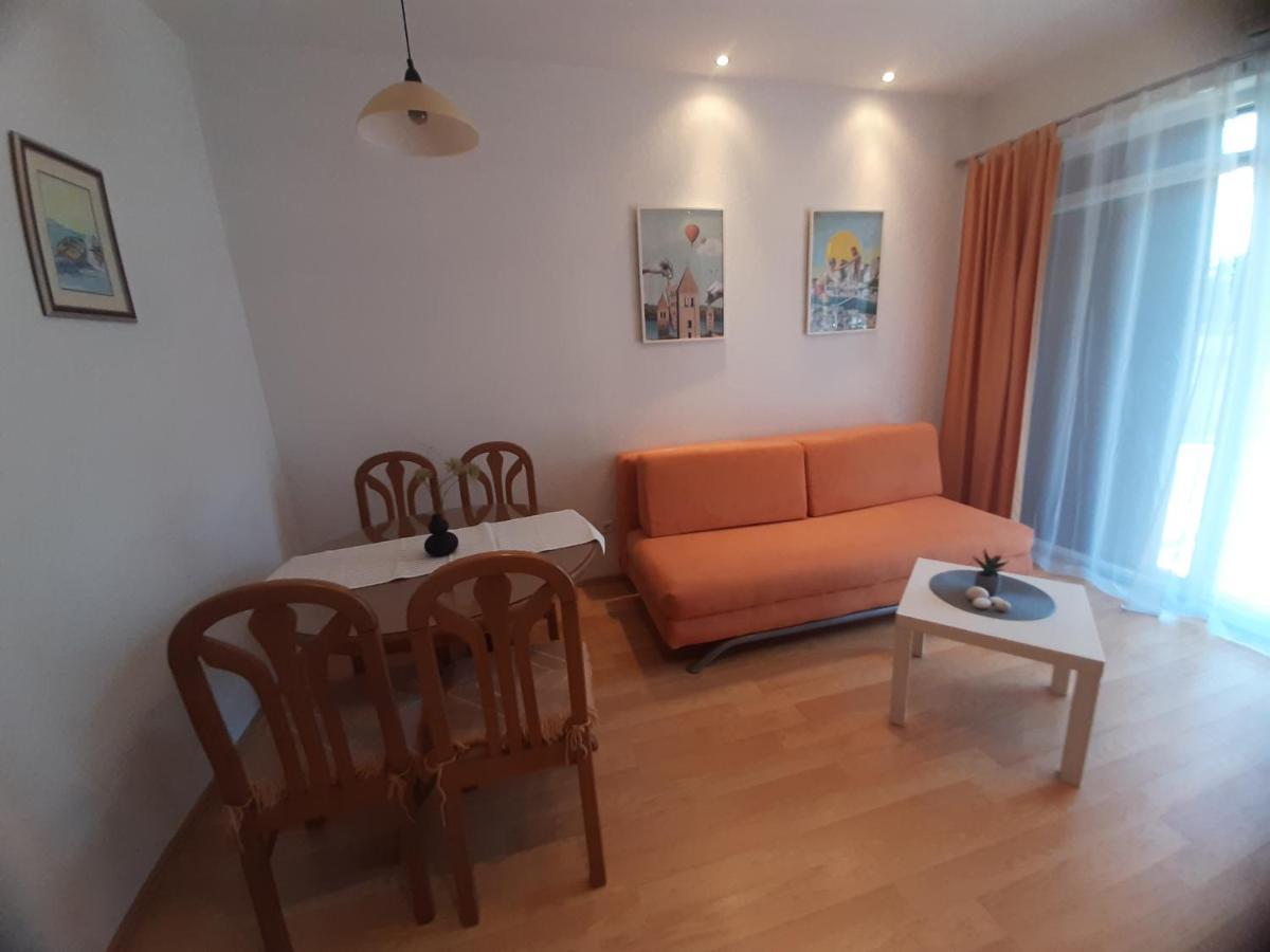 Apartments Lemongarden Duće Eksteriør billede